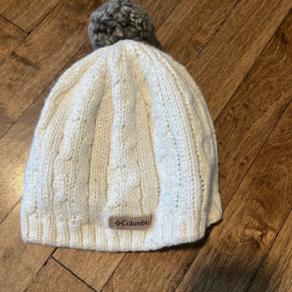 Columbia Cream Cable Knit Beanie with Gray Pom